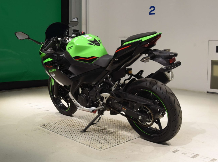 Мотоцикл Kawasaki NINJA400 с пробегом 8068 km
