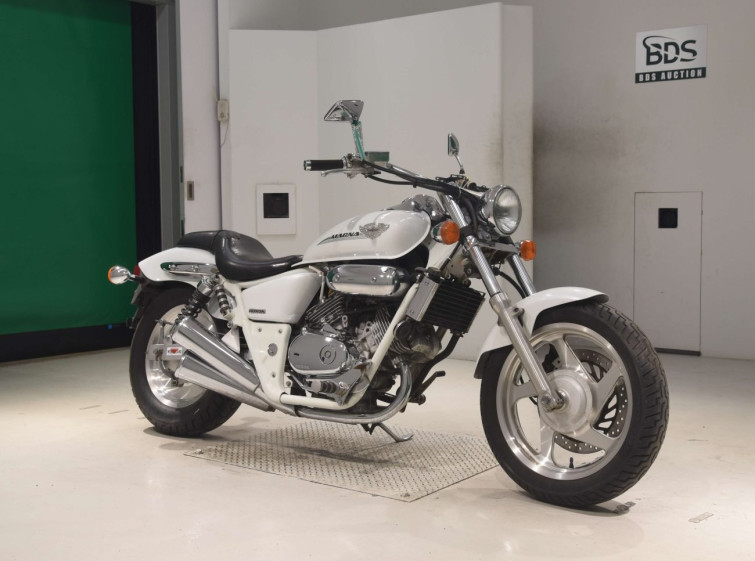 Мотоцикл Honda MAGNA250 з пробігом 38233 km