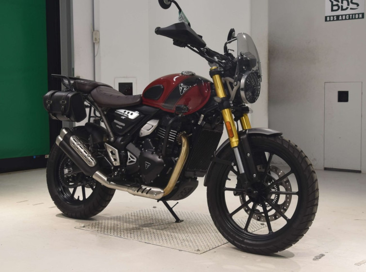 Мотоцикл Triumph scrambler 400x з пробігом 3308 km