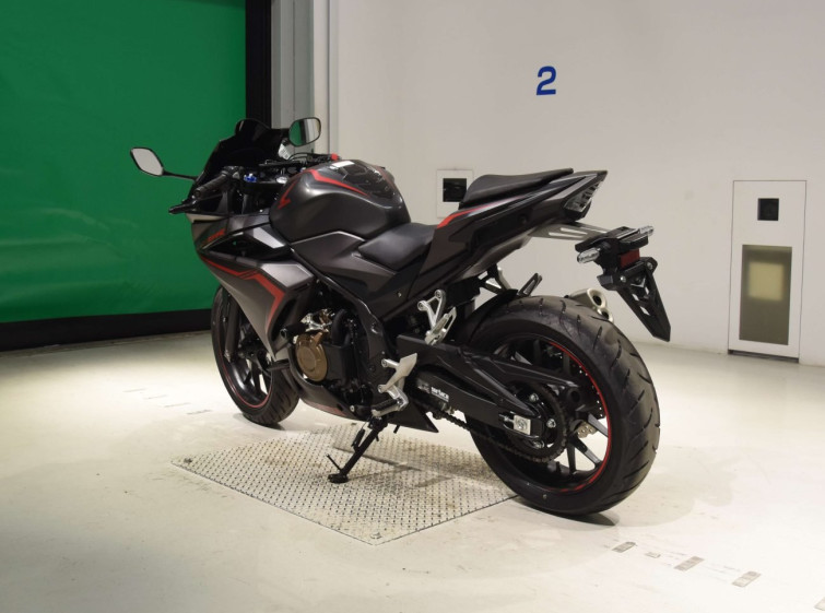 Мотоцикл Honda CBR400R з пробігом 17896 km