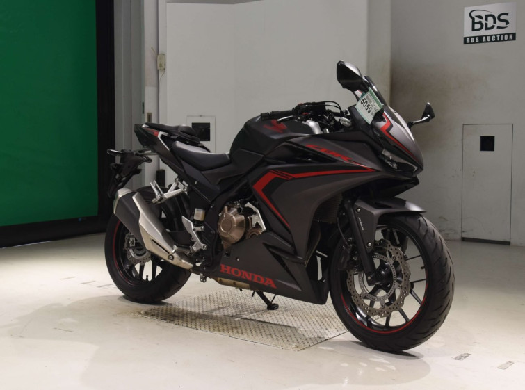 Мотоцикл Honda CBR400R з пробігом 17896 km