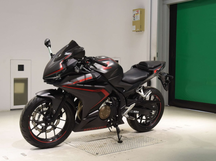Мотоцикл Honda CBR400R з пробігом 17896 km