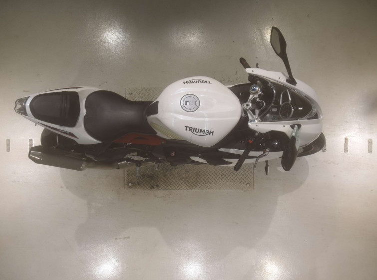 Мотоцикл Triumph DAYTONA 675R з пробігом 28142 km