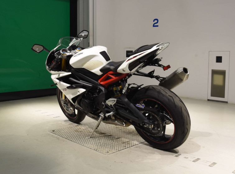 Мотоцикл Triumph DAYTONA 675R з пробігом 28142 km