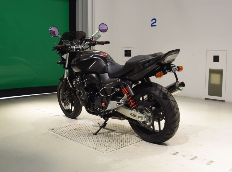 Мотоцикл Honda CB400SF з пробігом 8055 km