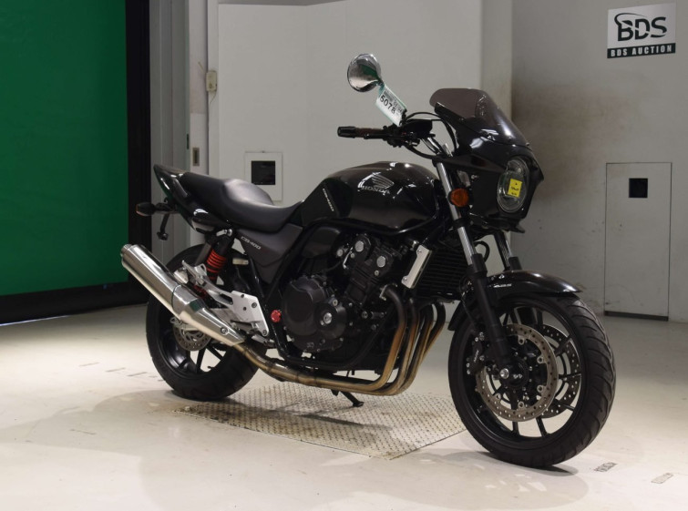 Мотоцикл Honda CB400SF з пробігом 8055 km