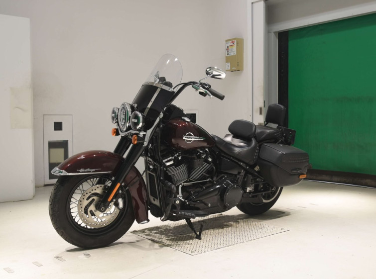 Мотоцикл HD HERITAGE FLHC1750 з пробігом 16179 km