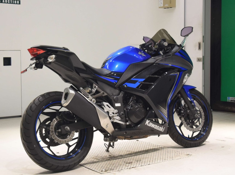 Мотоцикл Kawasaki NINJA250