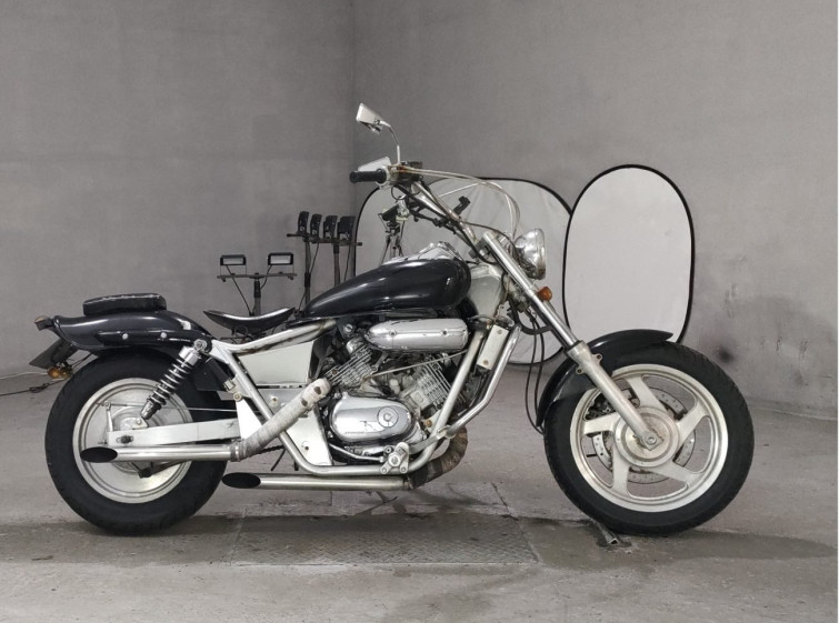 Мотоцикл Honda MAGNA250 с пробегом 15395 km