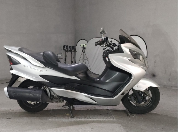 Мотоцикл Suzuki SKYWAVE 250 з пробігом 30130 km