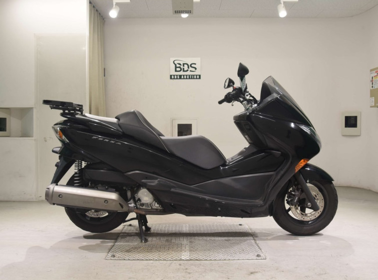 Мотоцикл Honda FORZA Z з пробігом 32615 km