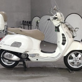 Мотоцикл Vespa GTS250IE з пробігом 42070 km