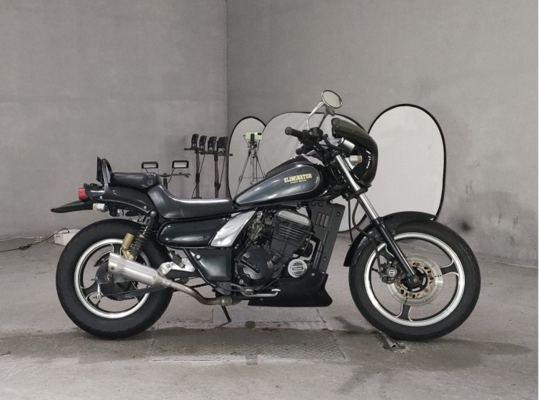 Мотоцикл Kawasaki ELIMINATOR 250 з пробігом 26693 km