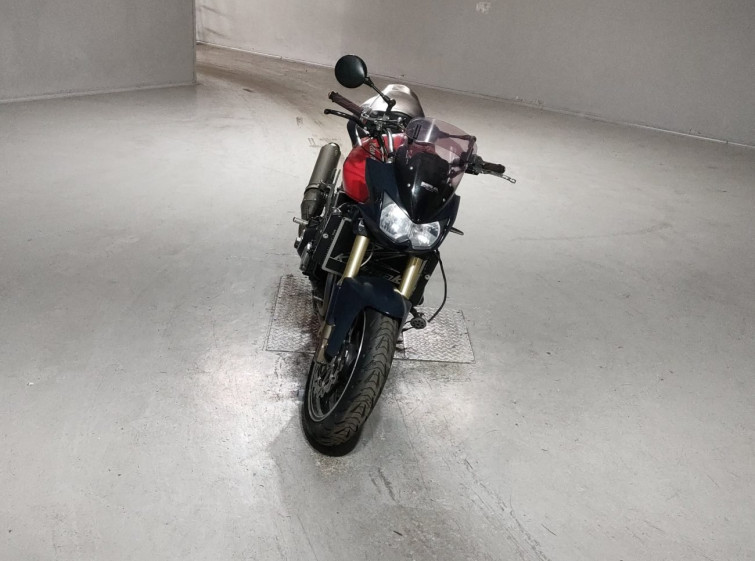 Мотоцикл Kawasaki Z1000 з пробігом 18676 km