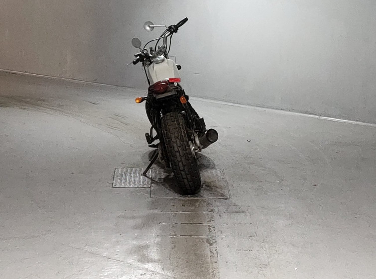 Мотоцикл Yamaha TW200 з пробігом 398 km