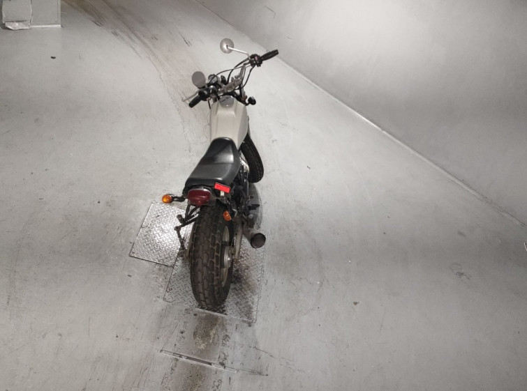 Мотоцикл Yamaha TW200 з пробігом 398 km