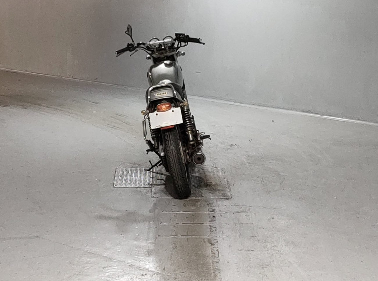 Мотоцикл Yamaha SR400 з пробігом 44952 km