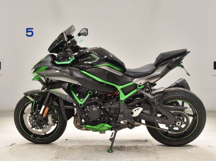 Мотоцикл Kawasaki NINJA H2 з пробігом 12758 km