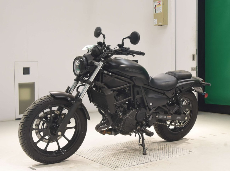 Мотоцикл Kawasaki ELIMINATOR400-3 з пробігом 2802 km