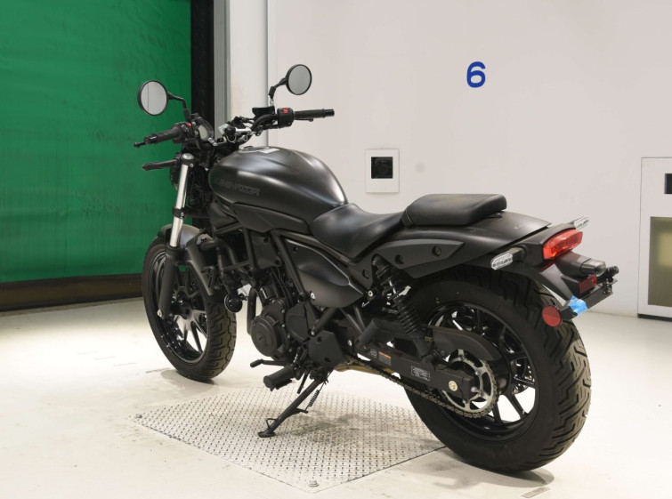 Мотоцикл Kawasaki ELIMINATOR400-3 з пробігом 2802 km