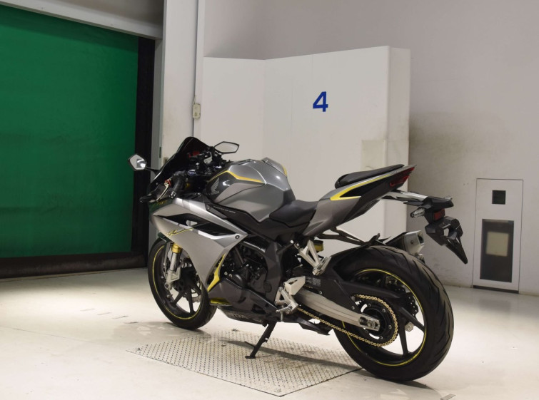 Мотоцикл Honda CBR250RRA с пробегом 13317 km