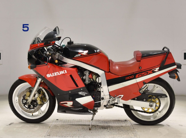 Мотоцикл Suzuki GSX-R1100 з пробігом 57483 km