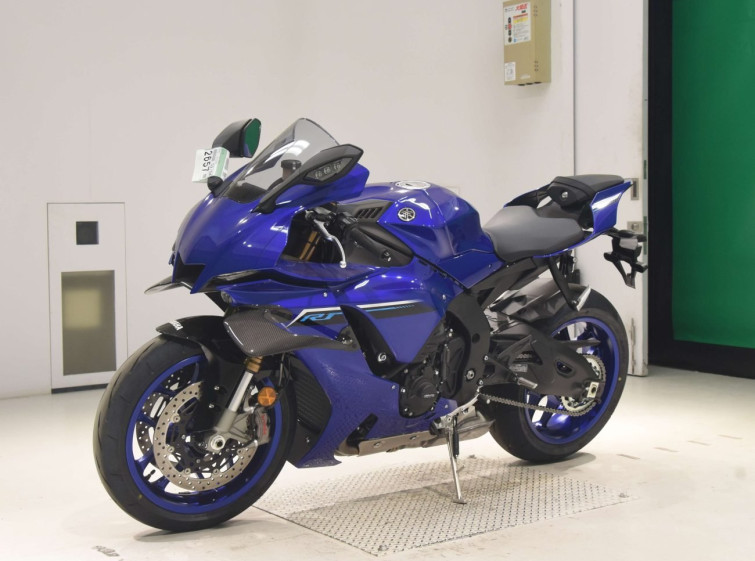 Мотоцикл Yamaha YZF-R1 с пробегом 81 km
