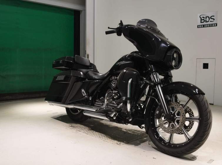 Мотоцикл HD SREET GLIDE FLHX1690 з пробігом 87420 km