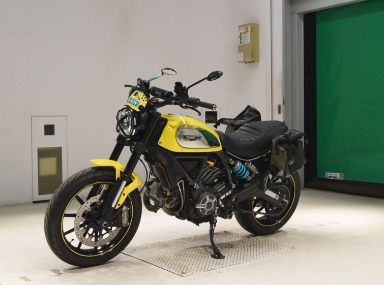 Мотоцикл Ducati SCRAMBLER 803 ICON з пробігом 10044 km