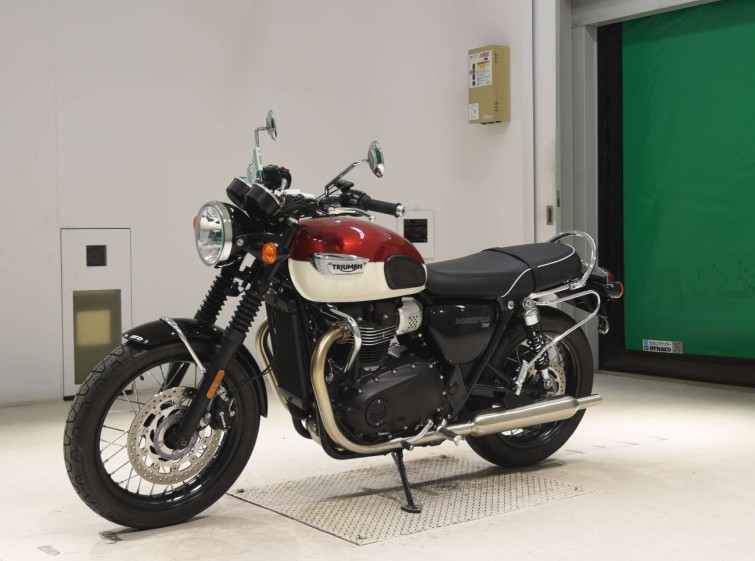 Мотоцикл Triumph BONNEVILLE T100 з пробігом 995 km