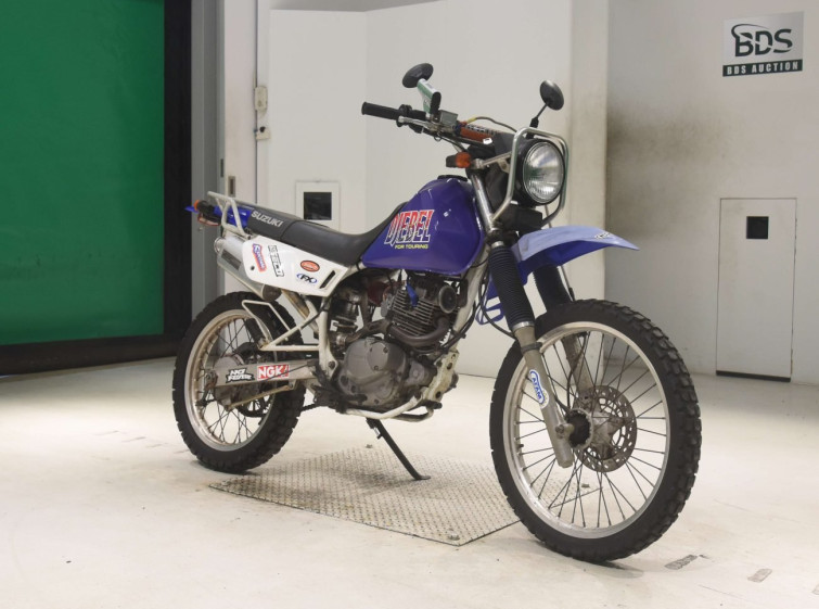 Мотоцикл Suzuki DJEBEL200 с пробегом 13592 km