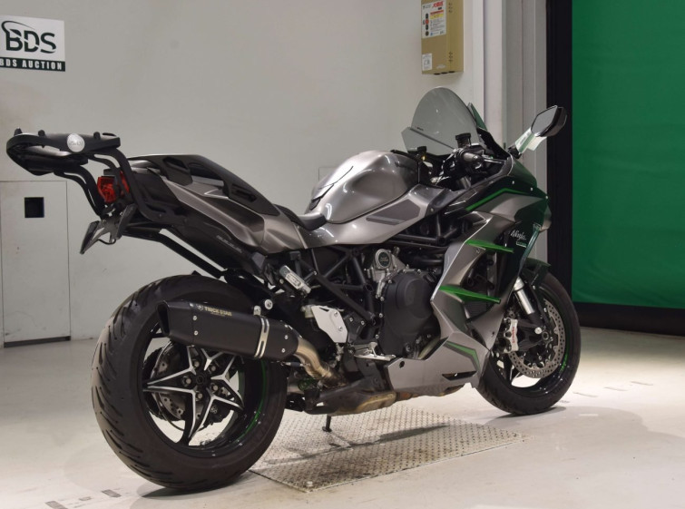 Мотоцикл Kawasaki NINJA H2 SX SE + с пробегом 4655 km