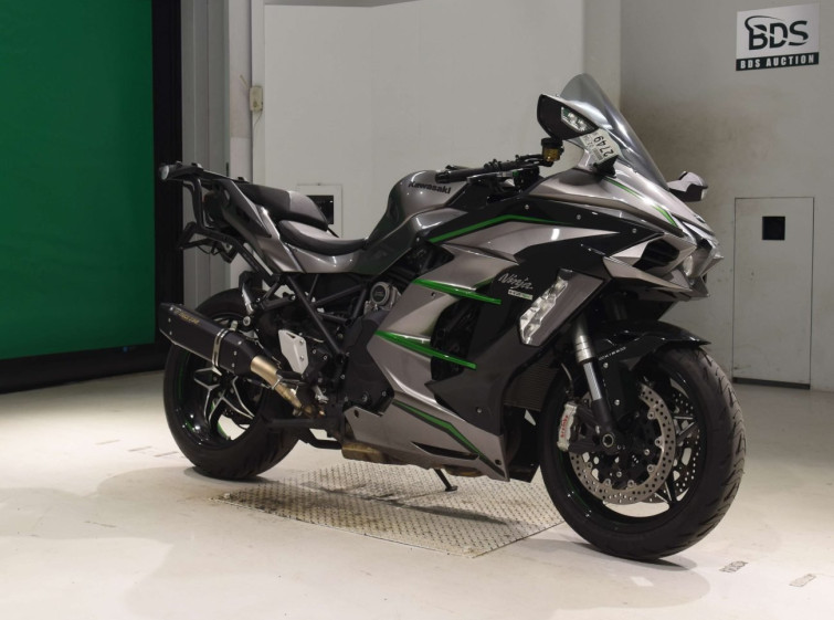 Мотоцикл Kawasaki NINJA H2 SX SE + с пробегом 4655 km