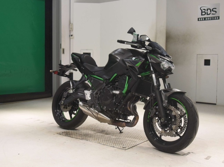 Мотоцикл Kawasaki Z650A з пробігом 8242 km