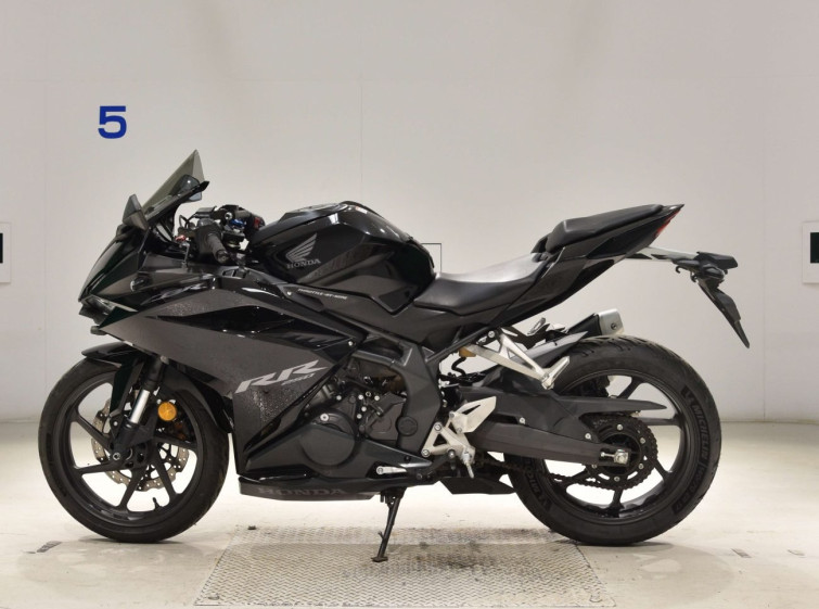 Мотоцикл Honda CBR250RRA с пробегом 18496 km
