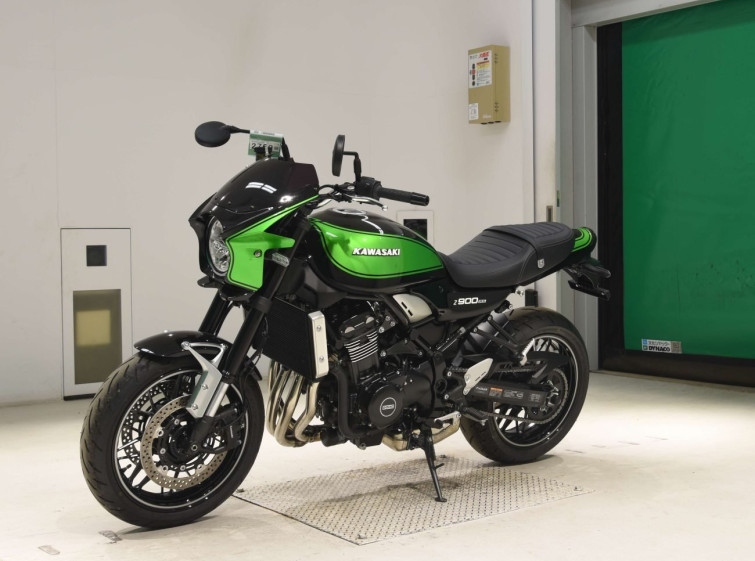 Мотоцикл Kawasaki Z900RS с пробегом 220 km