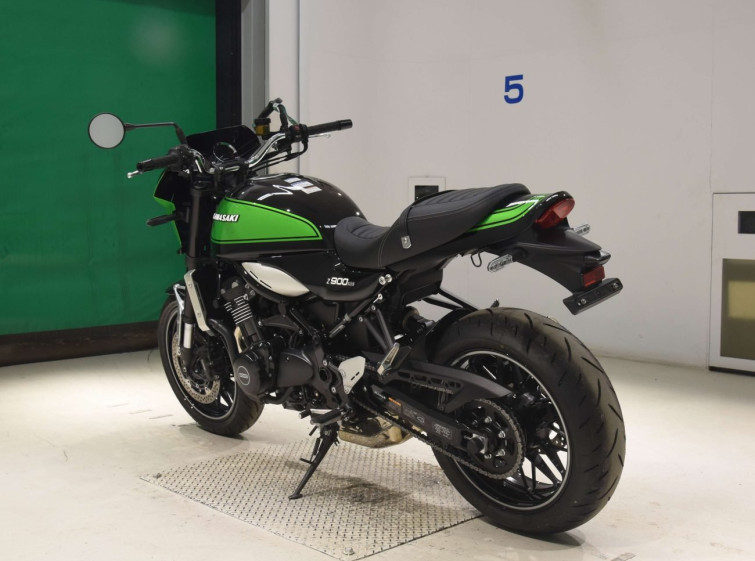 Мотоцикл Kawasaki Z900RS с пробегом 220 km