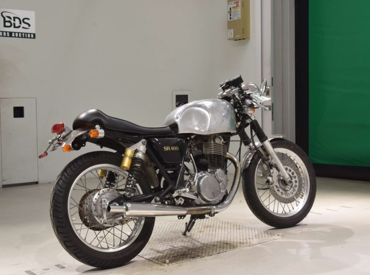 Мотоцикл Yamaha SR400 з пробігом 10697 km