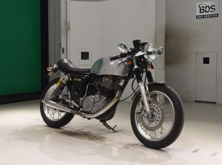 Мотоцикл Yamaha SR400 з пробігом 10697 km