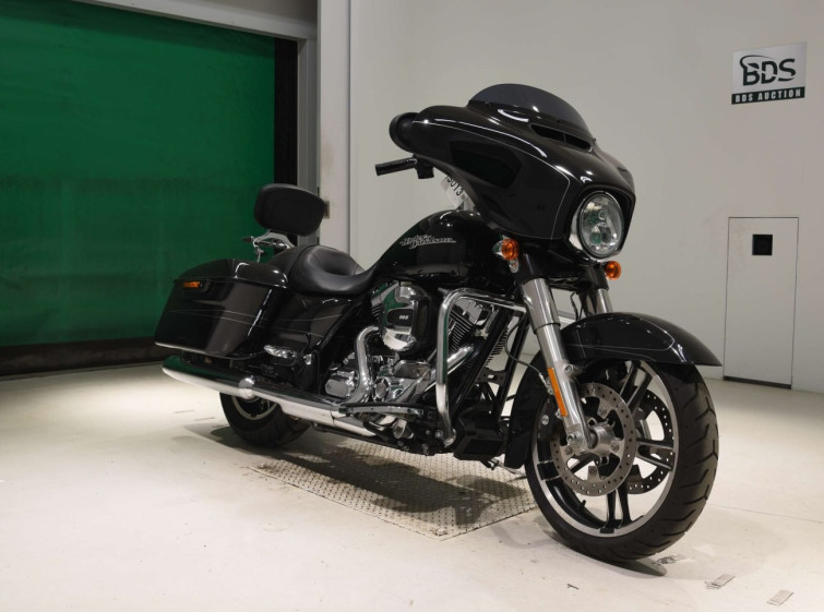 Мотоцикл HD SREET GLIDE FLHXS1690 з пробігом 2547 km