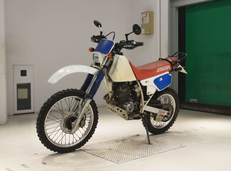 Мотоцикл Honda XR250 з пробігом 18114 km