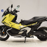 Мотоцикл Honda X-ADV750-2 з пробігом 1104 km