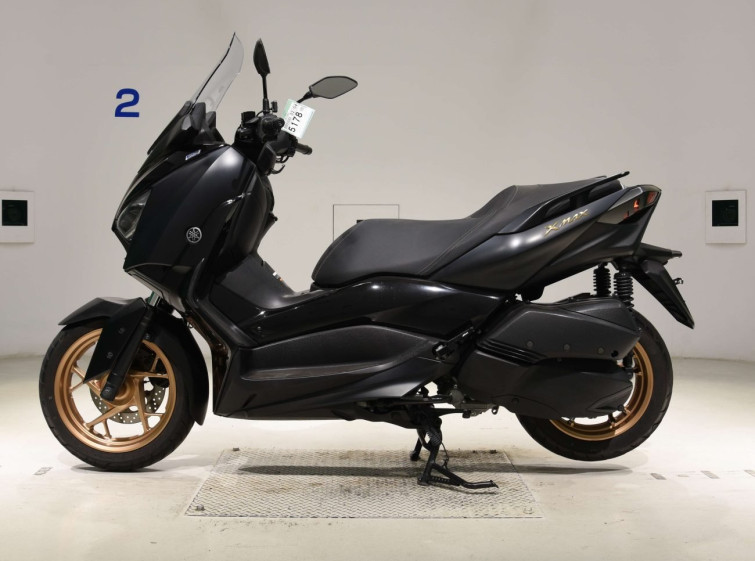 Мотоцикл Yamaha X-MAX250 з пробігом 10869 km