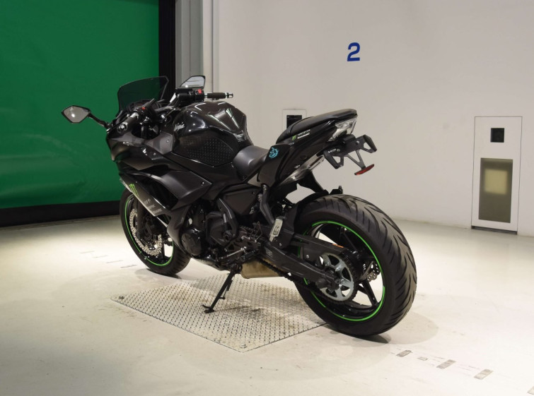 Мотоцикл Kawasaki NINJA650