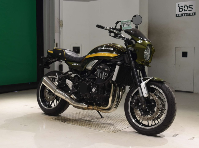 Мотоцикл Kawasaki Z900RS з пробігом 2649 km