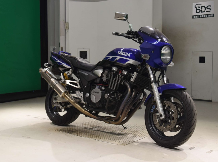 Мотоцикл Yamaha XJR1300 с пробегом 55019 km