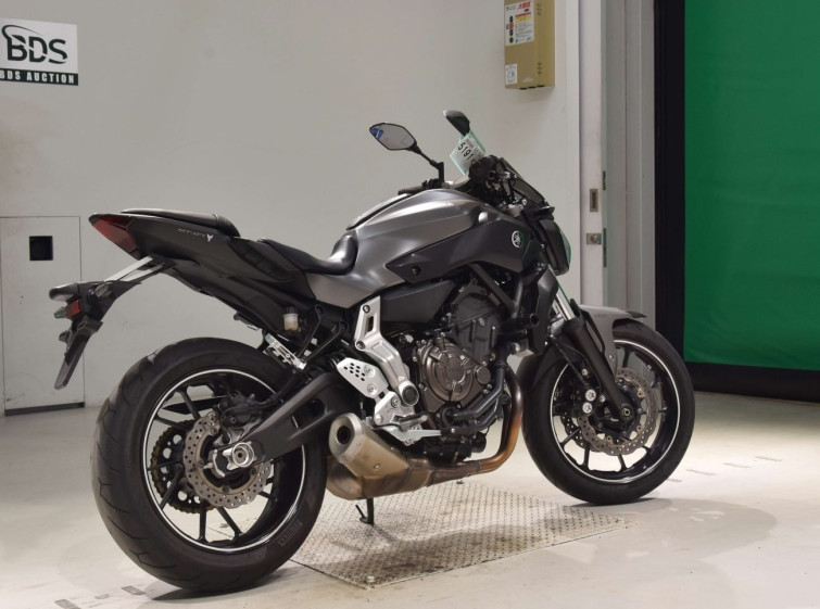 Мотоцикл Yamaha MT-07 с пробегом 15137 km