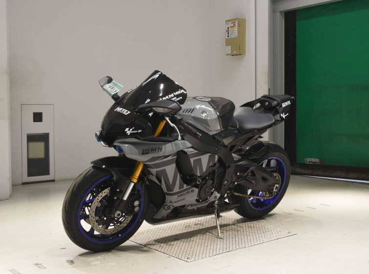 Мотоцикл Yamaha YZF-R1 с пробегом 34055 km