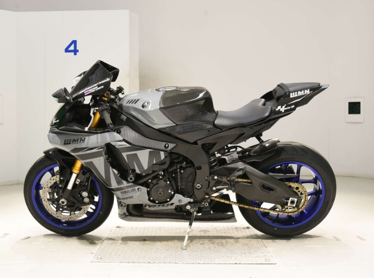 Мотоцикл Yamaha YZF-R1 с пробегом 34055 km