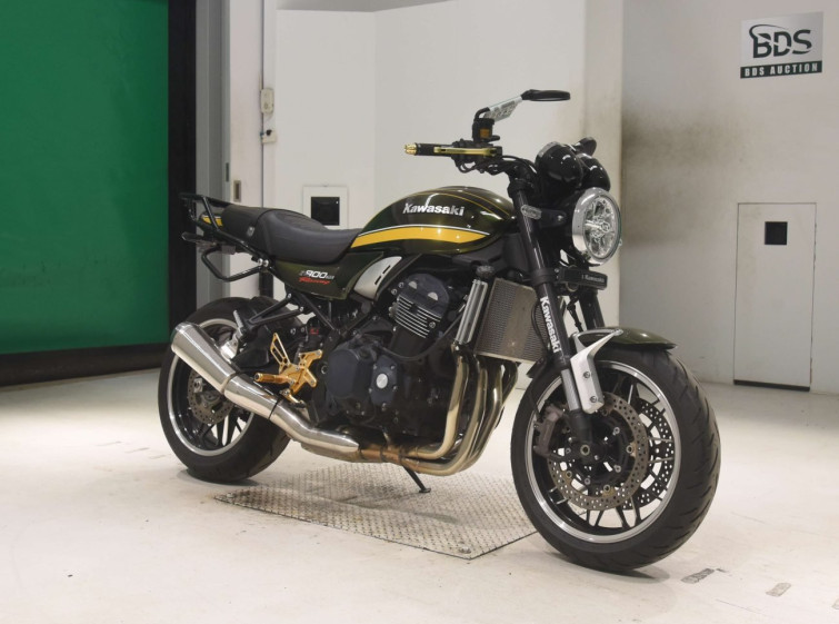 Мотоцикл Kawasaki Z900RS с пробегом 4293 km